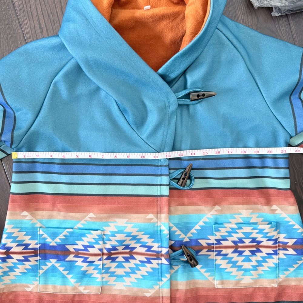 Stylish Multicolor Women's Cape - Picture 7 of 7